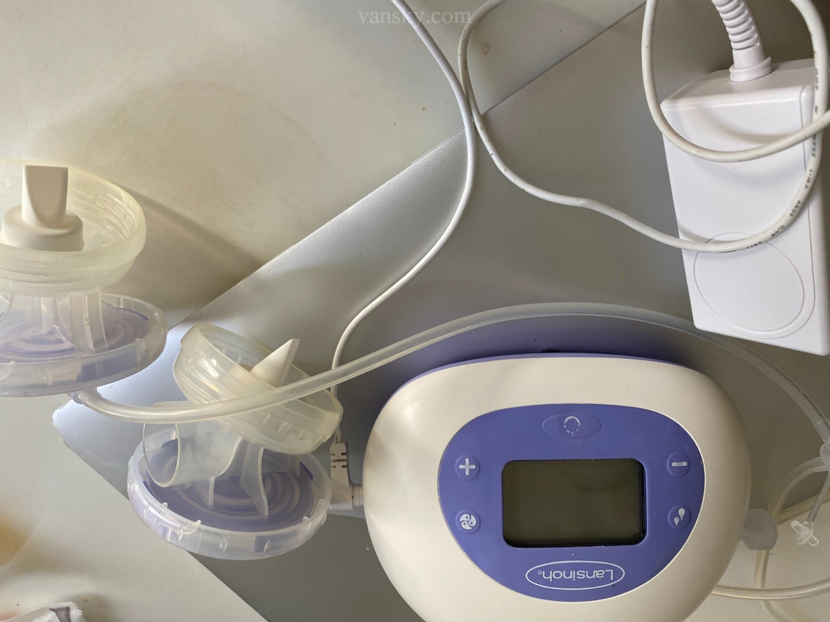 210326232156_Breast Pump.jpg